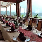 Hotel Camelot Club