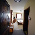 Camelot Club Vác