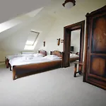 Camelot Club 3*