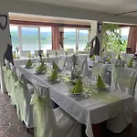 Camelot Club 3* Vác