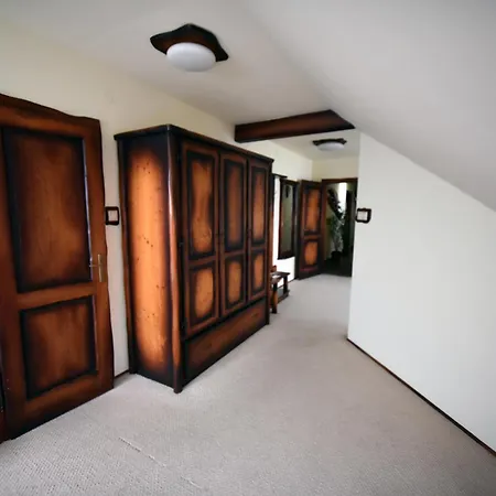 Camelot Club 3*