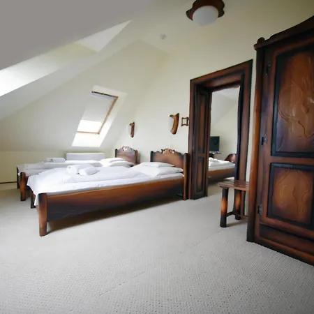 Camelot Club 3*