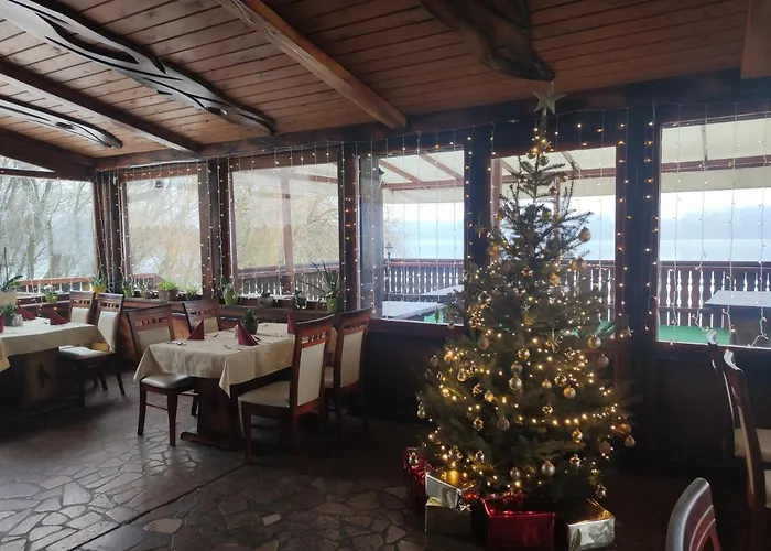 Camelot Club Szálloda