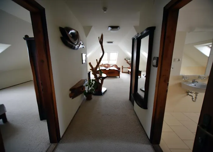 Camelot Club Szálloda 3*