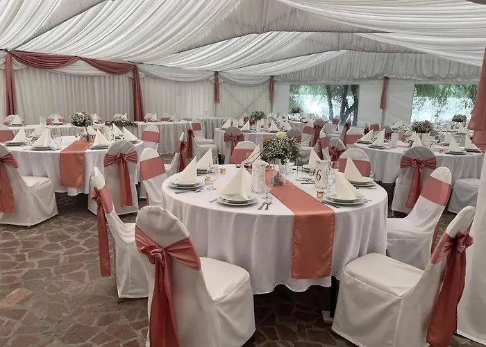 Camelot Club 3*